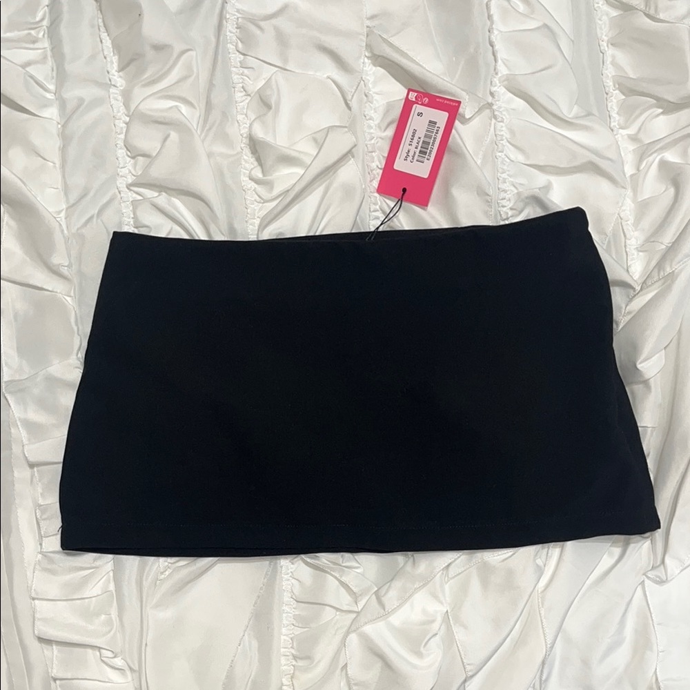 Classic Black Mini Skirt